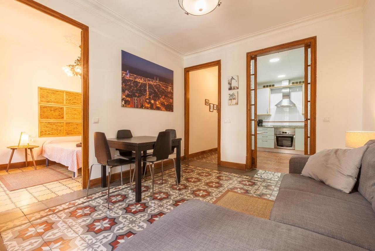 En El Corazon De Barcelona Apartment Exterior photo